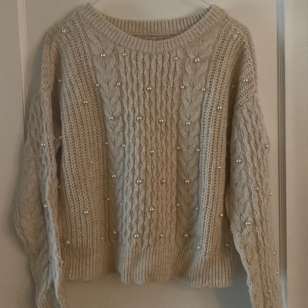 Abercrombie & Fitch Pearl Cable-knit Sweater